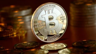 El bitcoin sigue en alza, y ya supera los US$ 15.000