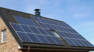 El auge de la energía solar: una revolución energética sostenible