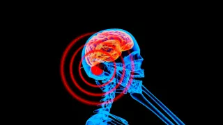 El uso intensivo de teléfonos móviles aumentaría el riesgo de cáncer cerebral, sugieren un nuevo estudio