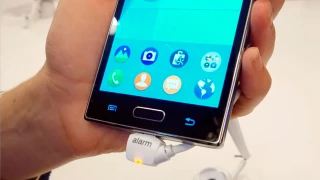 Samsung presentó el Galaxy Z, su primer smartphone con propio sistema operativo llamado Tizen