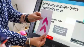 Qué es el voto electrónico, ventajas e instructivos de dónde y cómo votar