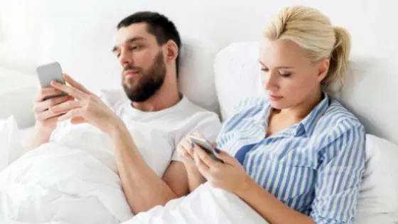 Consejos para minimizar los efectos secundarios que producen las ondas de los teléfonos móviles en la salud